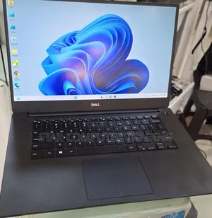 New Laptop Dell Precision 5540 16GB Intel Core I7 SSD 512GB