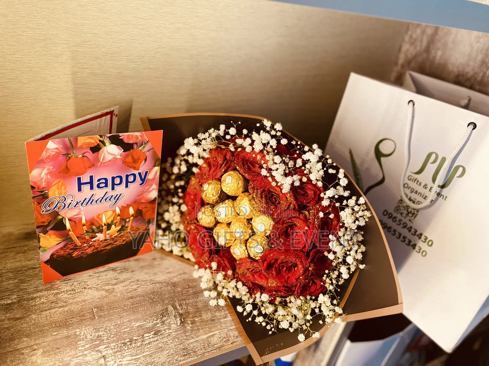 Bouquet With Ferrero Chocolate