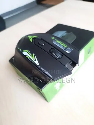 Rechargeable Black Wireless Gaming Mouse