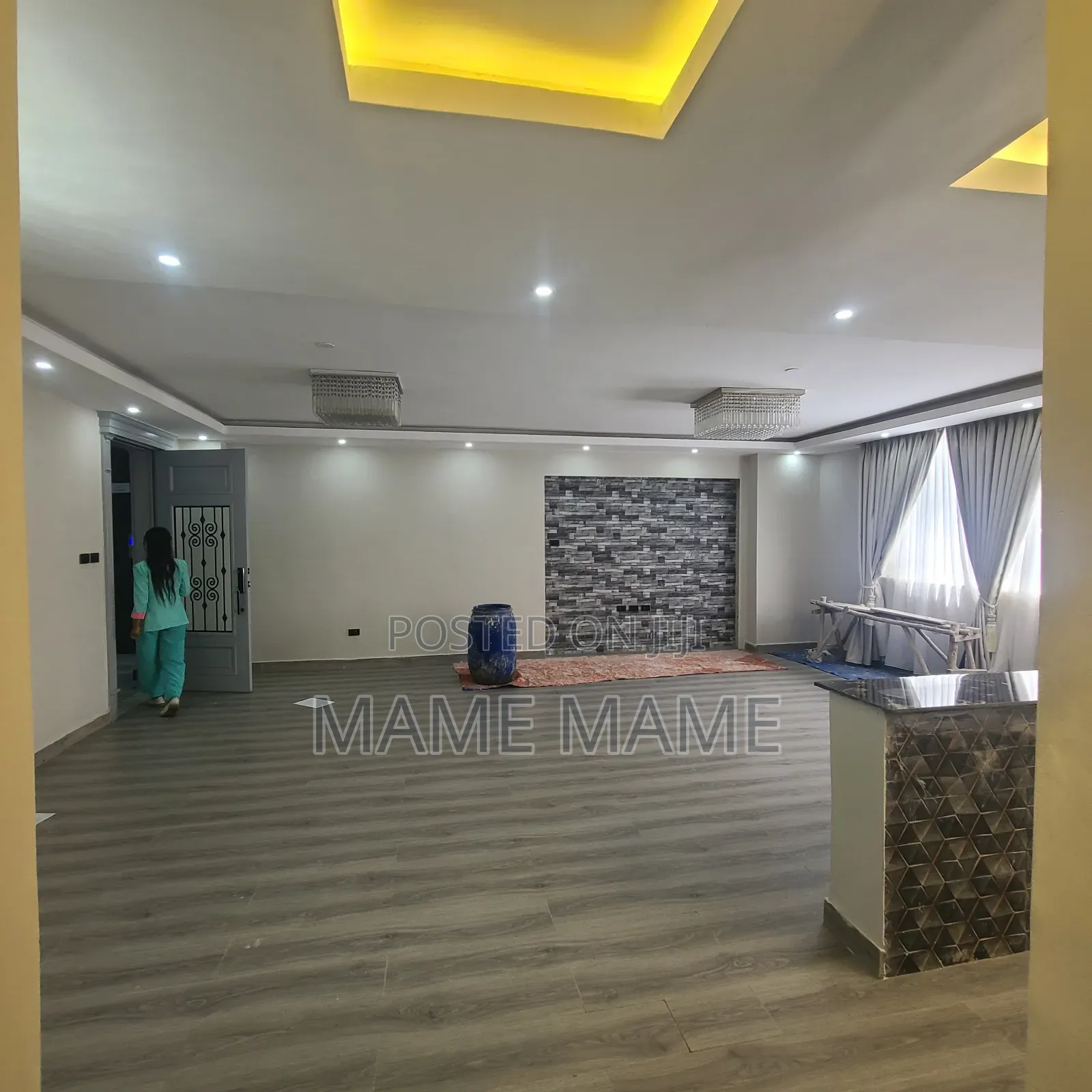 3bdrm Apartment in Addis Abeba, Bole for rent
