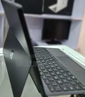 Photo - New Laptop Microsoft Surface 8GB Intel Core I7 SSD 256GB