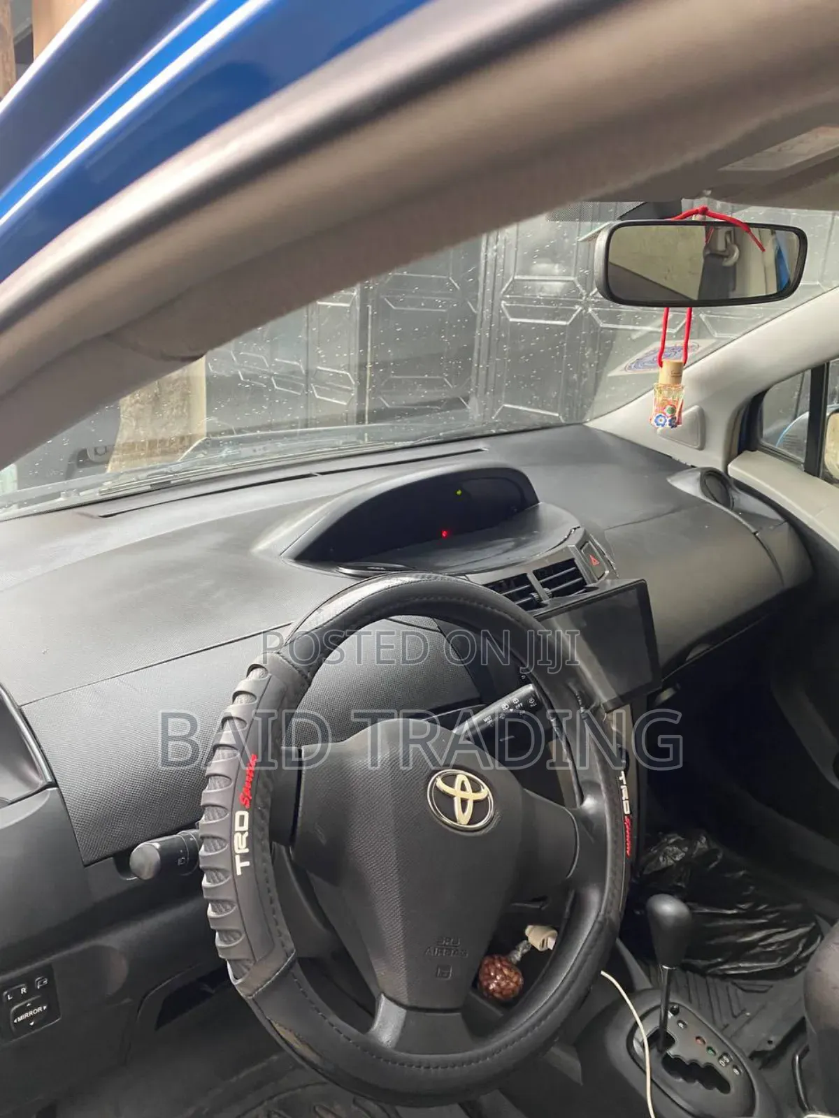 Toyota Yaris 2010 Red