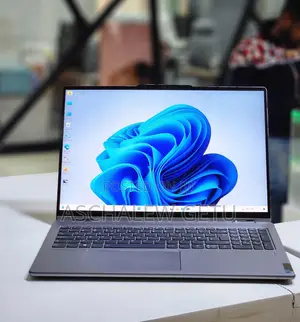 New Laptop Lenovo Yoga 7i 16GB Intel Core I7 SSD 1T