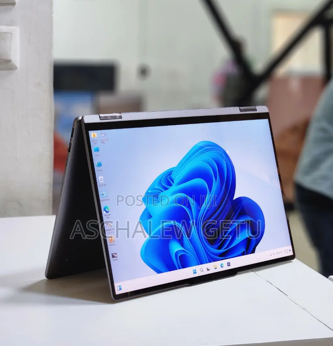 New Laptop Lenovo Yoga 7i 16GB Intel Core I7 SSD 1T