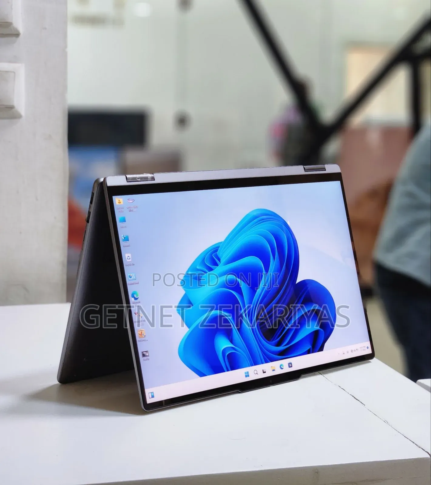 New Laptop Lenovo Yoga 7i 16GB Intel Core I7 SSD 1T