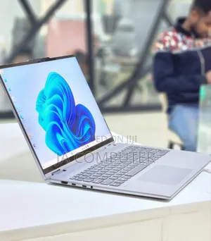 New Laptop Lenovo Yoga 7i 16GB Intel Core I7 SSD 1T