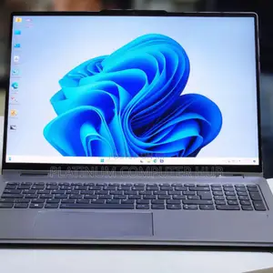 Photo - New Laptop Lenovo Yoga 7i 16GB Intel Core I7 SSD 1T