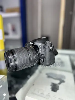 Nikon D 7100 Cammera With 18-140 M’M Lens