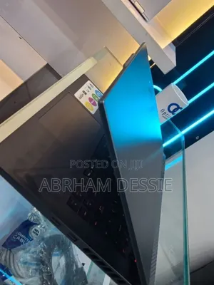 New Laptop Asus 16GB Intel Core I7 SSD 1T