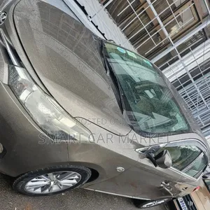 Toyota Yaris 2015 Brown