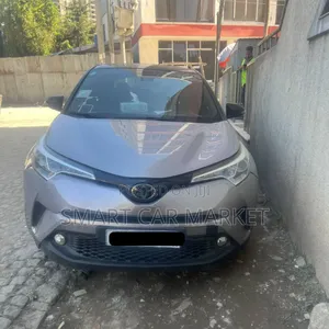 Toyota C-HR 2017 Silver