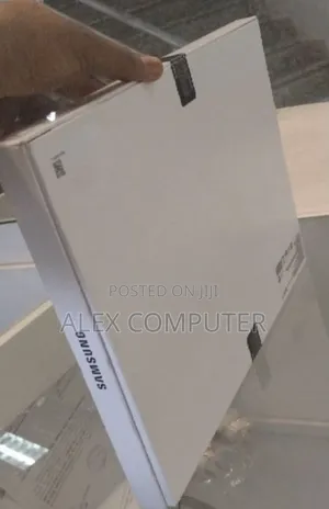 Photo - New Samsung Galaxy Tab S8 256 GB Silver