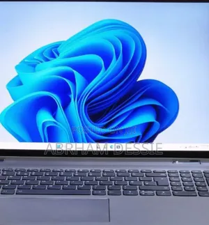 New Laptop Lenovo 16GB Intel Core I7 SSD 1T