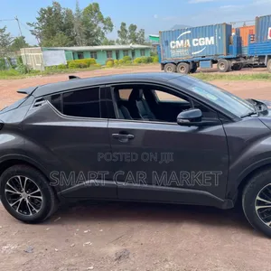 Toyota C-HR 2021 Silver