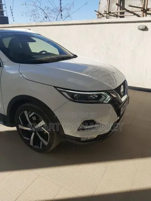 Nissan Qashqai 2018 Brown