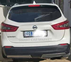 Nissan Qashqai 2018 Brown