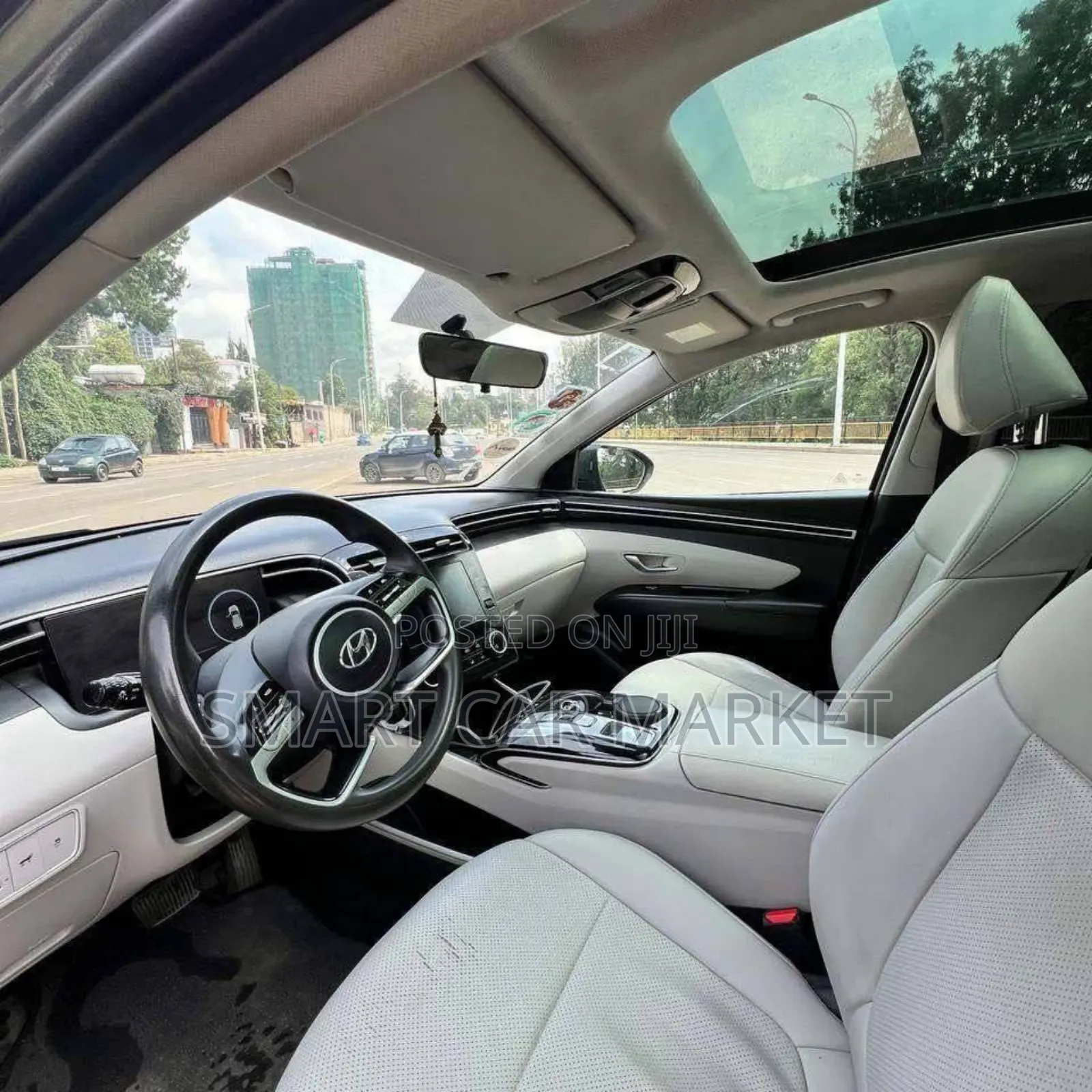 Hyundai Tucson 2022 Silver