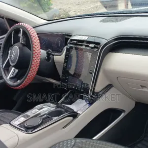 Hyundai Tucson 2022 Silver