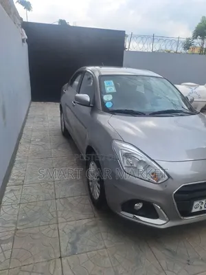 Suzuki Dzire 2022 Silver
