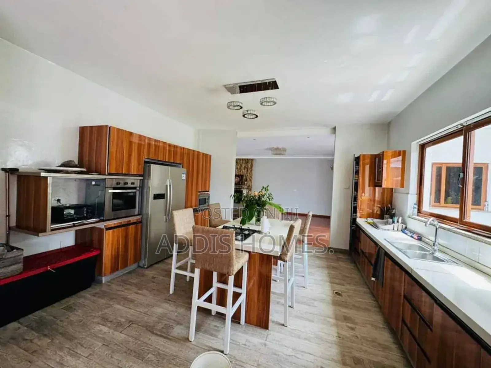 Furnished 4bdrm Villa in Bole for rent