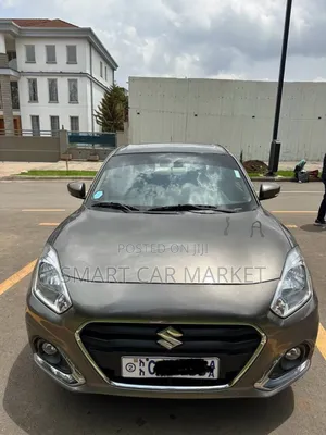 Photo - Suzuki Dzire 2022 Brown