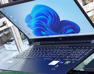 New Laptop HP Victus 15 16GB Intel Core I7 SSD 1T