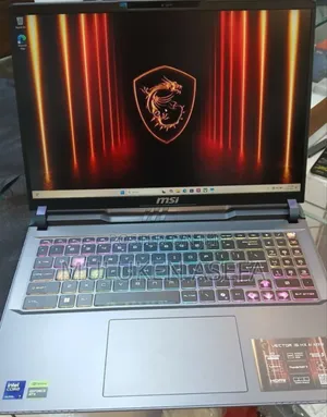 New Laptop MSI Vector 16 HX AI A2XWIG 16GB Intel Core Ultra 7 SSD 1T