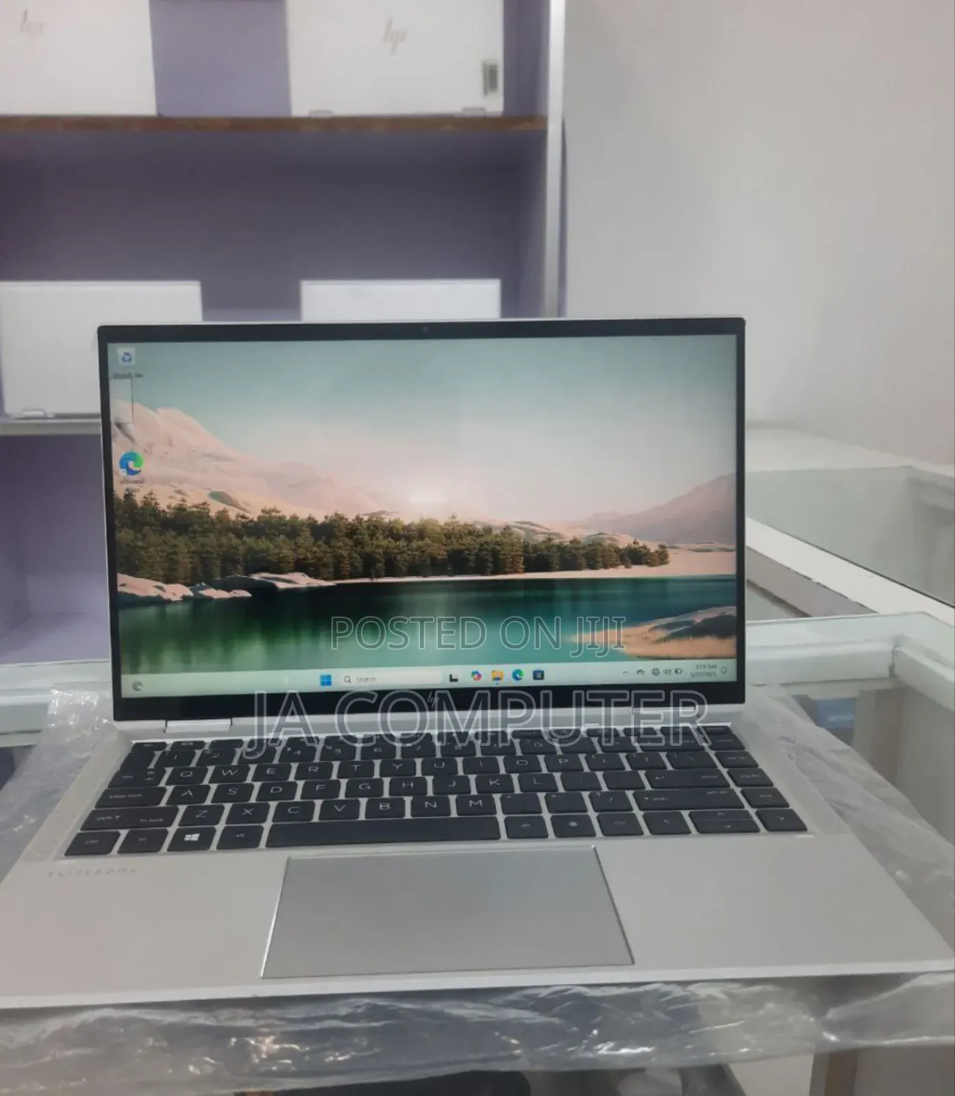 New Laptop HP EliteBook X360 1040 G7 16GB Intel Core I7 SSD 512GB