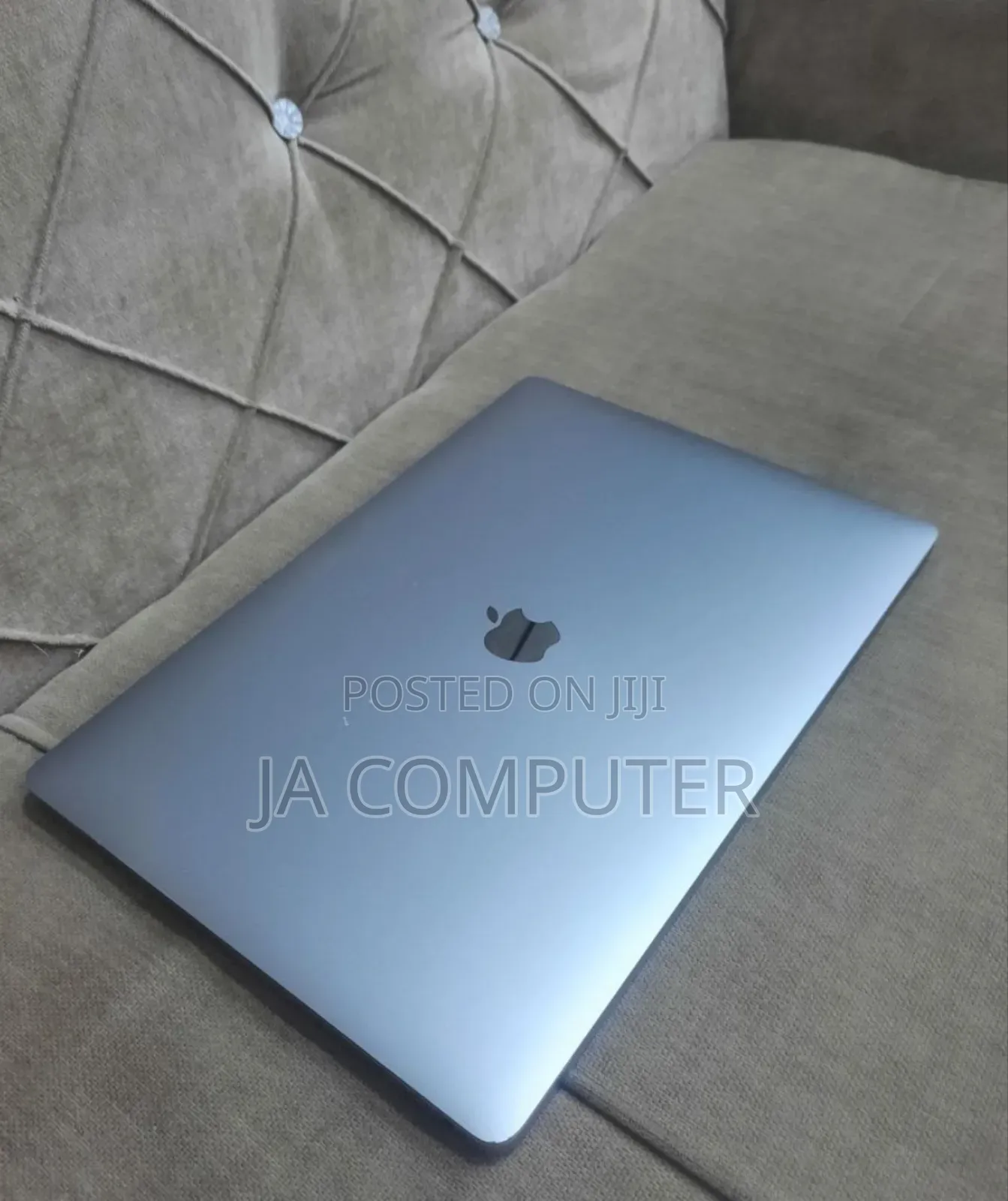 New Laptop Apple MacBook Pro 2019 32GB Intel Core I9 SSD 512GB