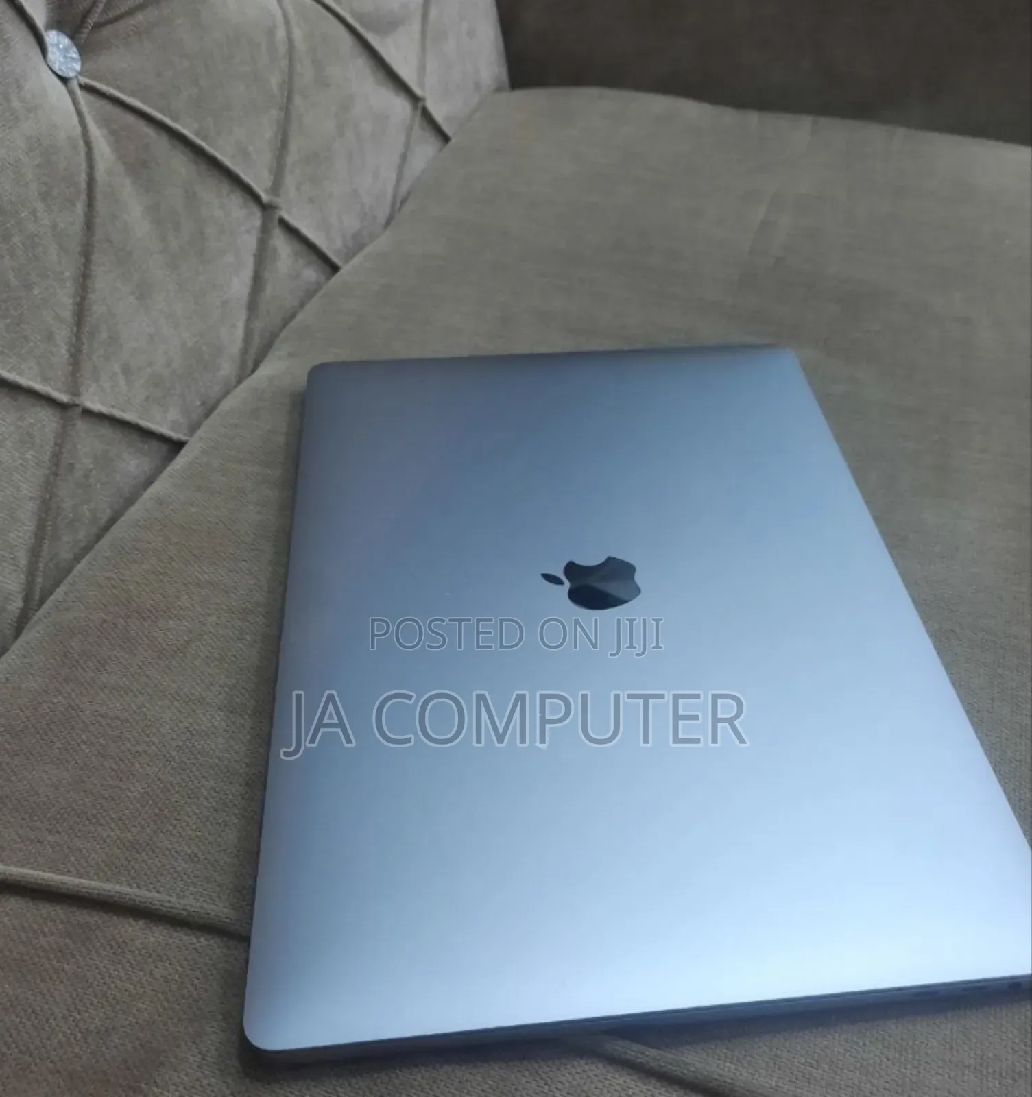 New Laptop Apple MacBook Pro 2019 32GB Intel Core I9 SSD 512GB