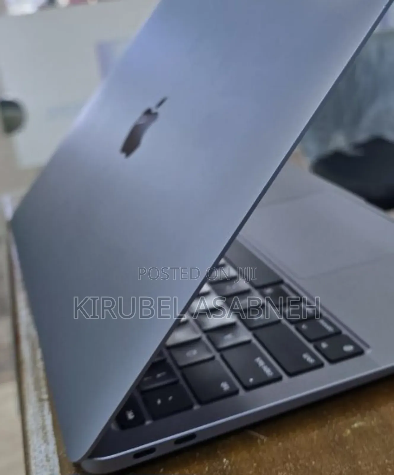 New Laptop Apple MacBook Air 2020 M1 8GB Intel Core I5 SSD 256GB