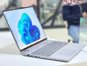 New Laptop Lenovo Yoga 7i 16GB Intel Core I7 SSD 1T