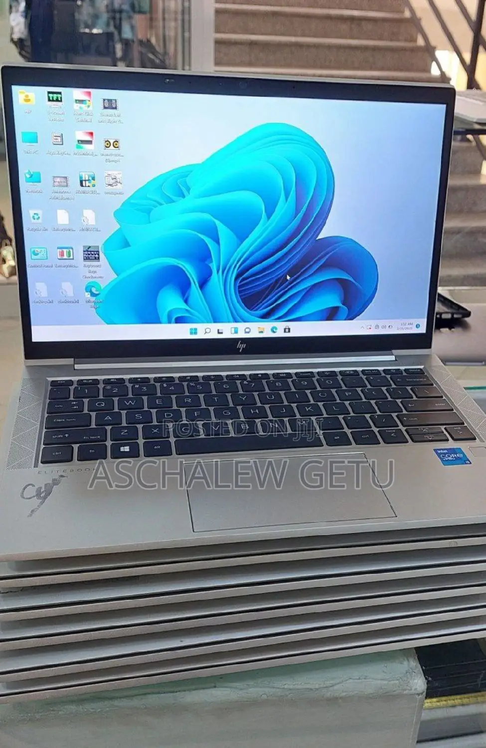 New Laptop HP EliteBook 830 G8 16GB Intel Core I5 SSD 512GB