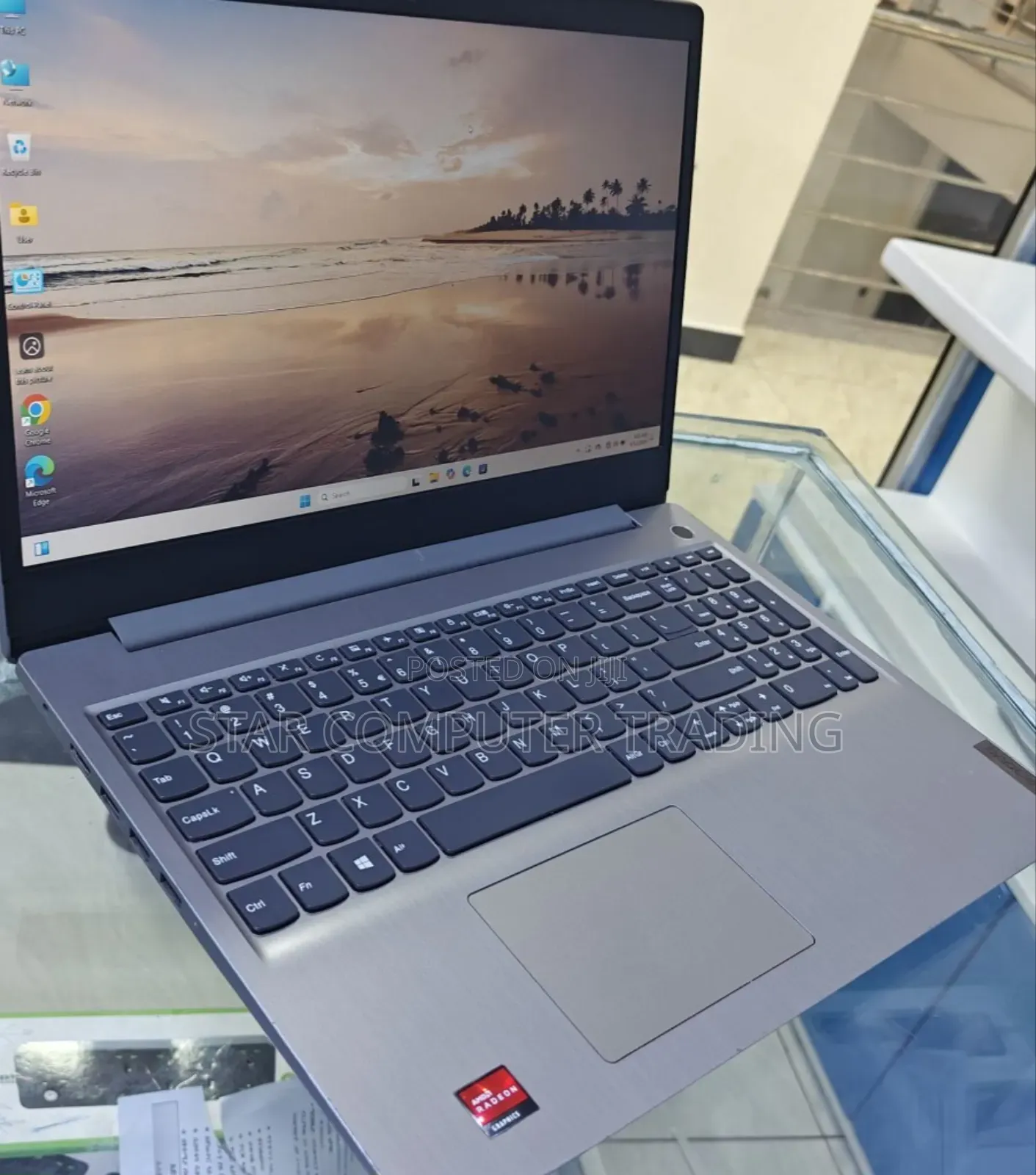 New Laptop Lenovo Ideapad 3 8GB AMD Ryzen 5 SSD 256GB