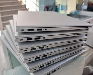 New Laptop HP EliteBook 830 G8 16GB Intel Core I5 SSD 512GB