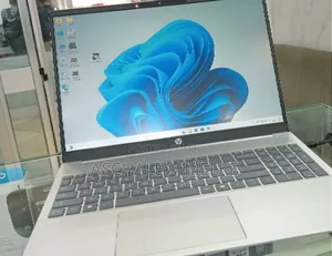 New Laptop HP Pavilion 15z 16GB AMD Ryzen 7 SSD 512GB