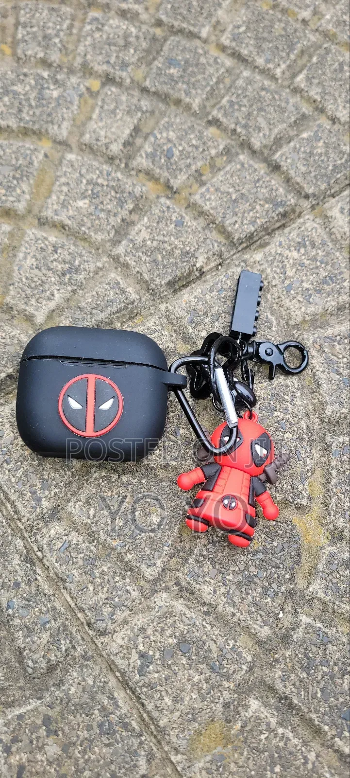 Aipod Case + Keychains