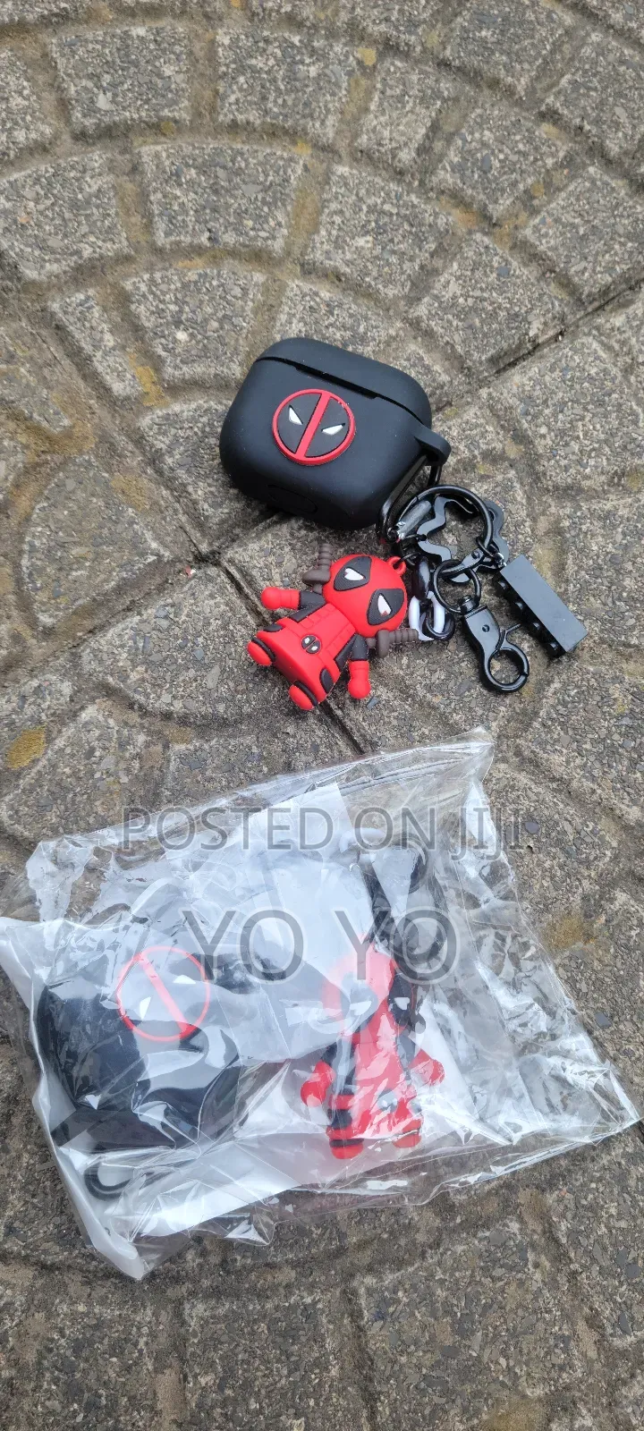 Aipod Case + Keychains