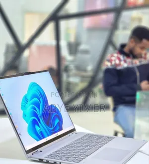 New Laptop Lenovo Yoga 7i 16GB Intel Core I7 SSD 1T