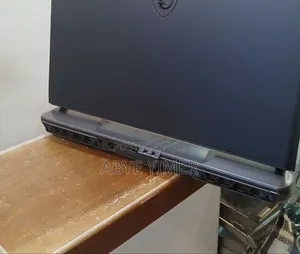 New Laptop MSI Vector 16 HX AI A2XWIG 16GB Intel Core Ultra 7 SSD 1T