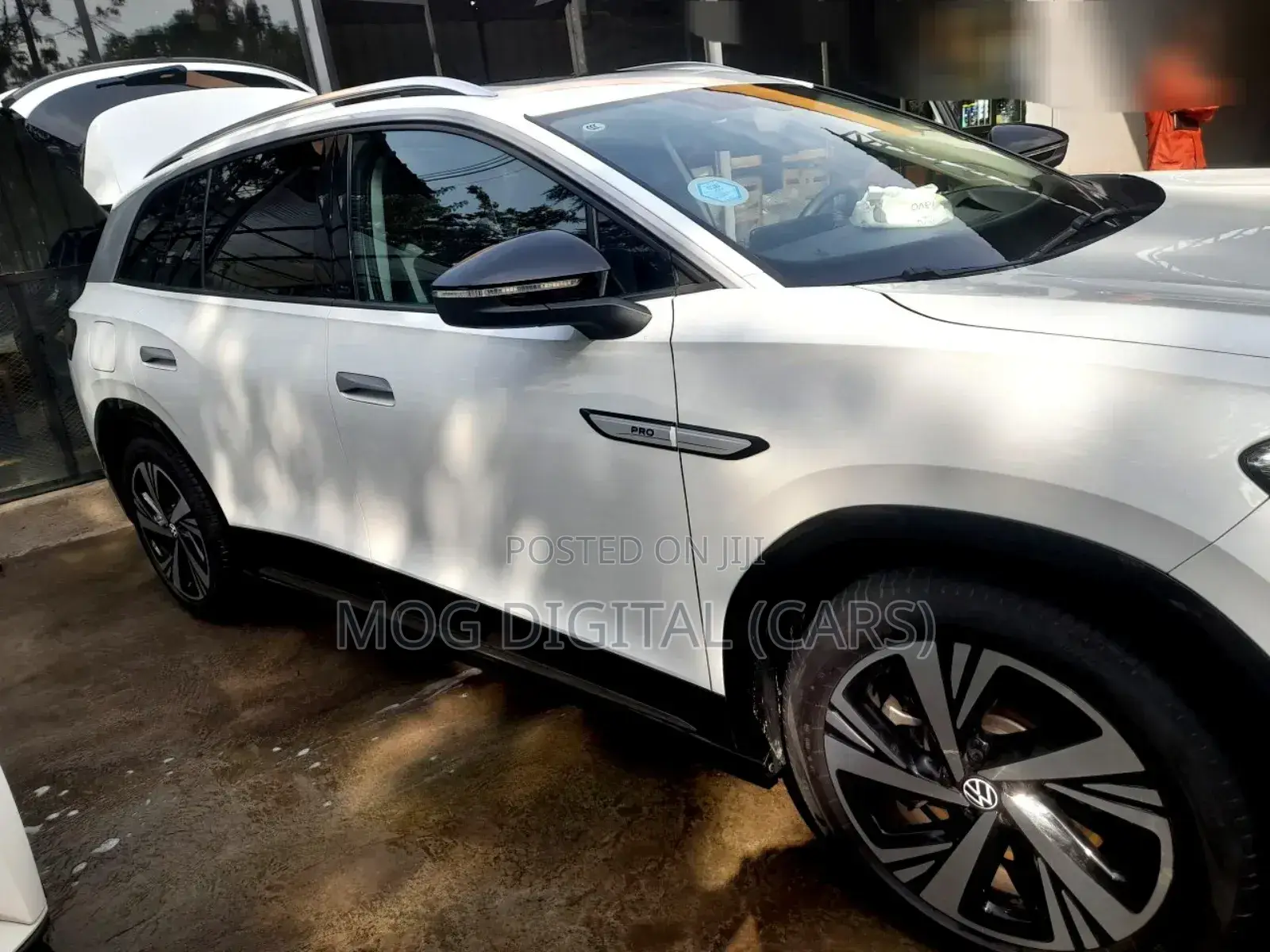 Volkswagen ID.6 2024 White