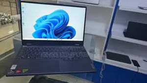 New Laptop Lenovo Legion 5 16GB AMD Ryzen 7 SSD 512GB
