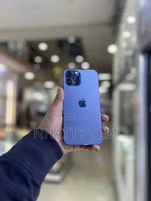Photo - Apple iPhone 12 Pro Max 128 GB Blue