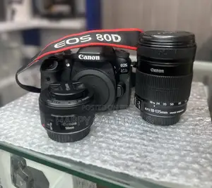 Canon Eos 80d 18-135mm + 50mm 1:8 Fixed Lens