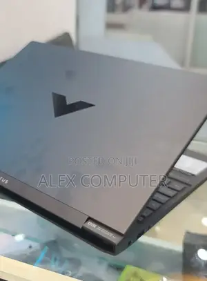 New Laptop HP Victus 15 8GB Intel Core I5 SSD 512GB