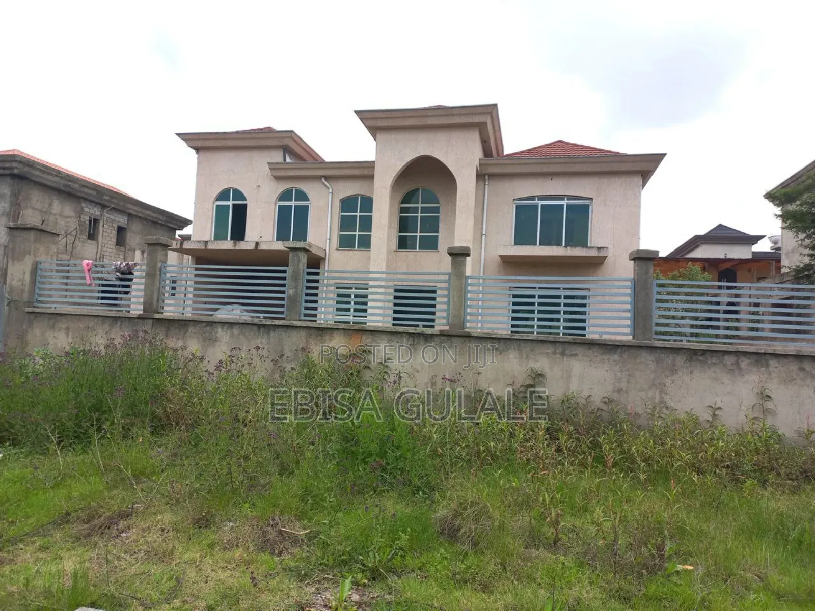 5bdrm Farm House in Rooseta, Oromia-Finfinne for sale