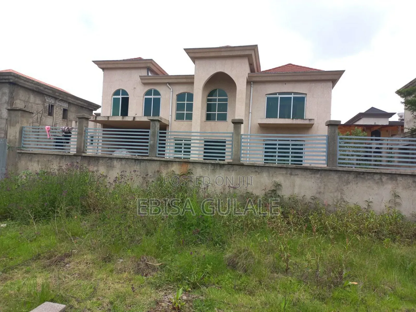 5bdrm Farm House in Rooseta, Oromia-Finfinne for sale