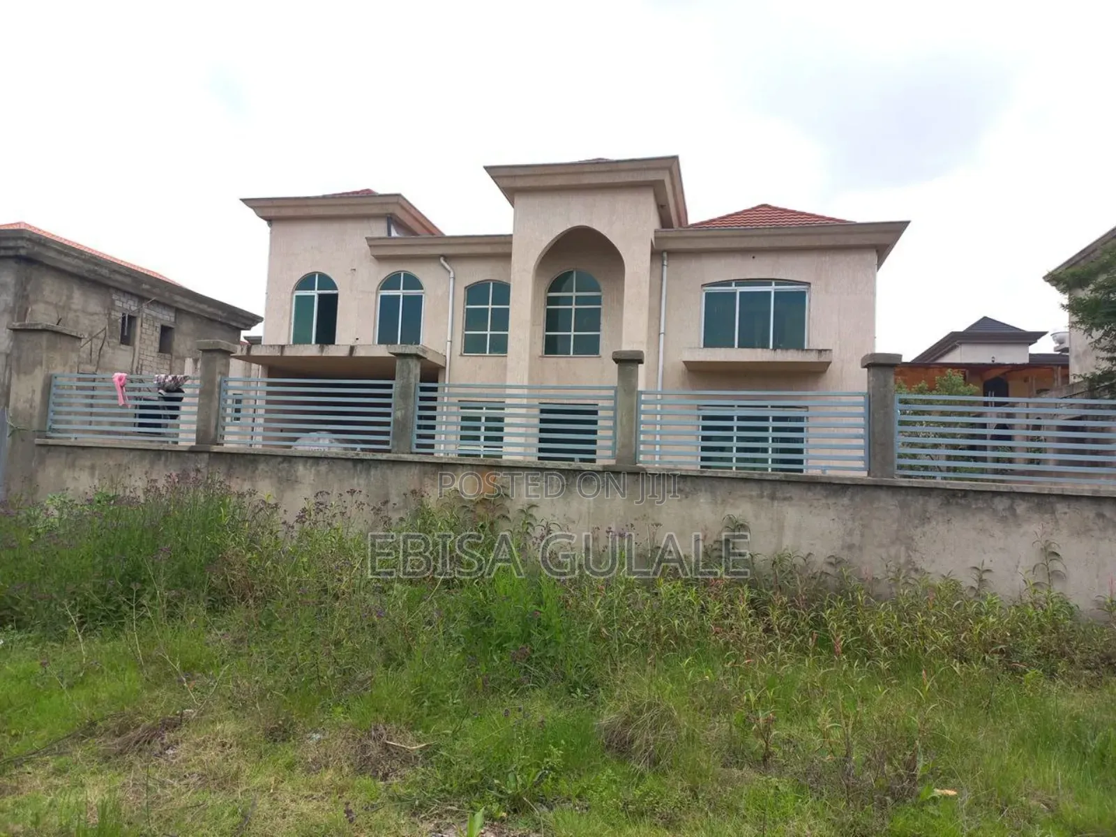 5bdrm Farm House in Rooseta, Oromia-Finfinne for sale