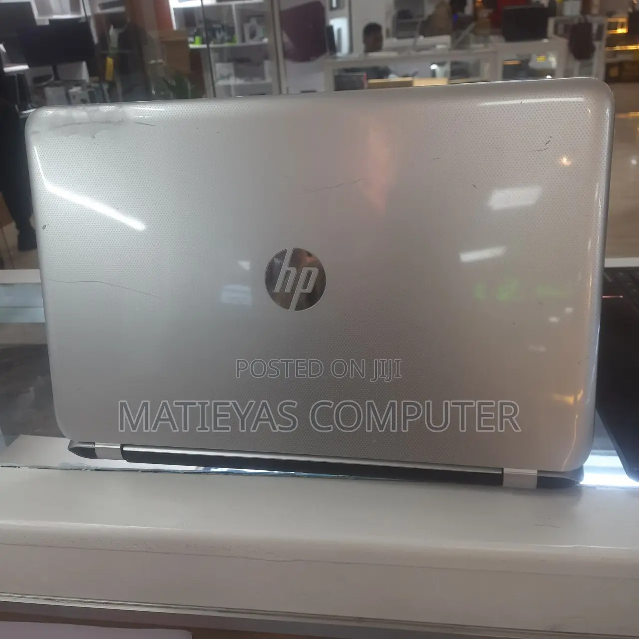 Laptop HP Pavilion 15 8GB AMD A8 HDD 700GB
