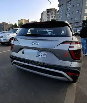 Hyundai Creta 2023 Silver